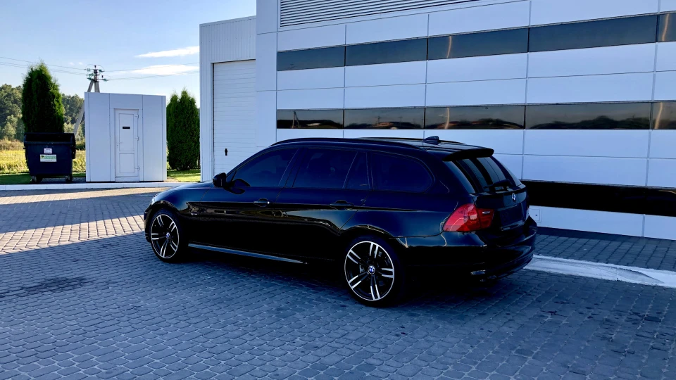 BMW 3 series Touring 320d xDrive 💣 4