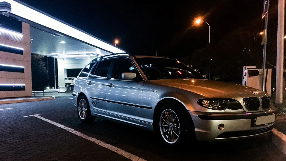 BMW 3 series Touring 320d 2