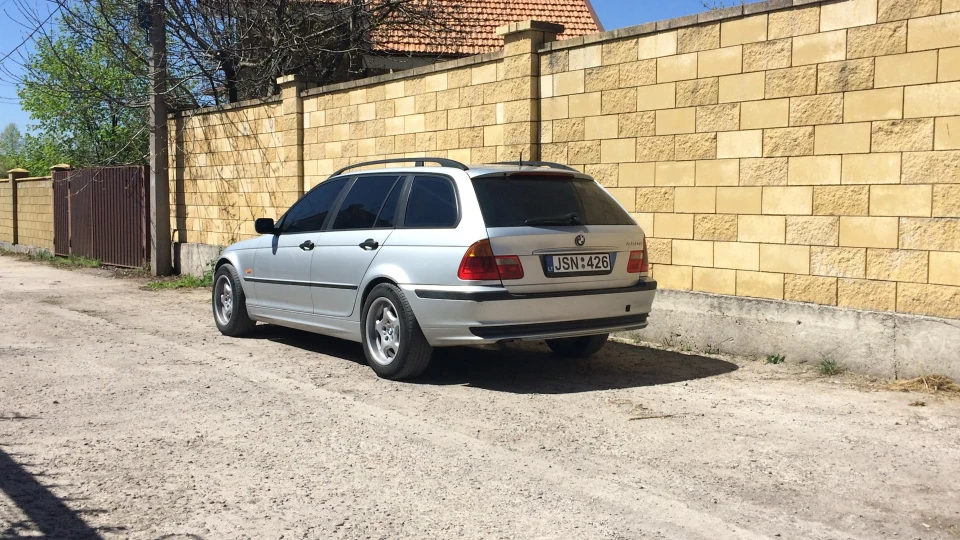 BMW 3 series Touring 320d 4