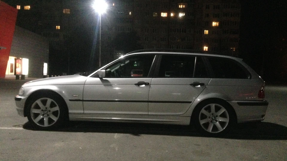 BMW 3 series Touring 320D 3