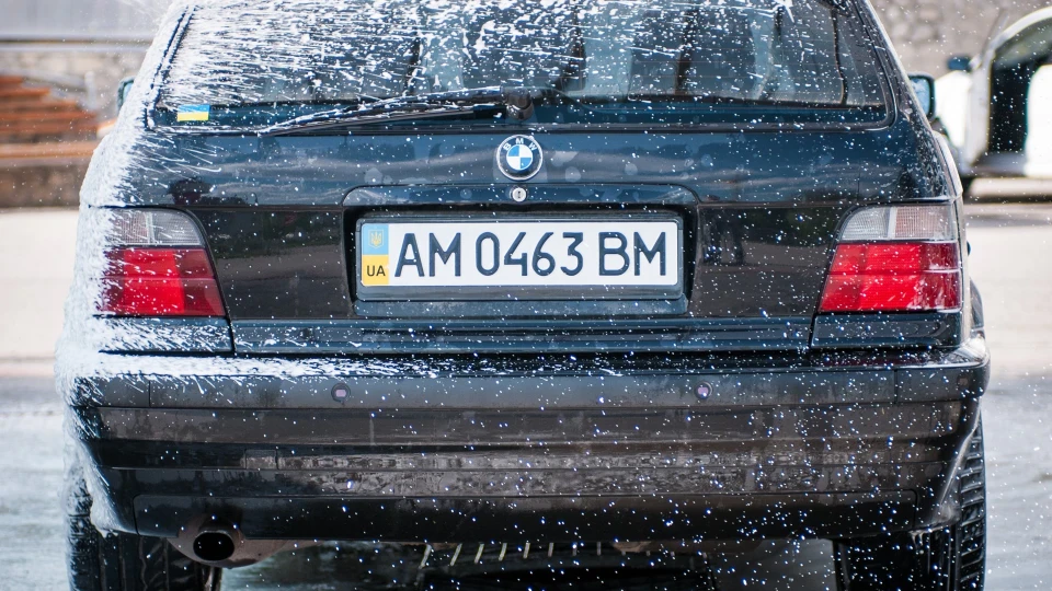 BMW 3 series Touring 323 Individual 5