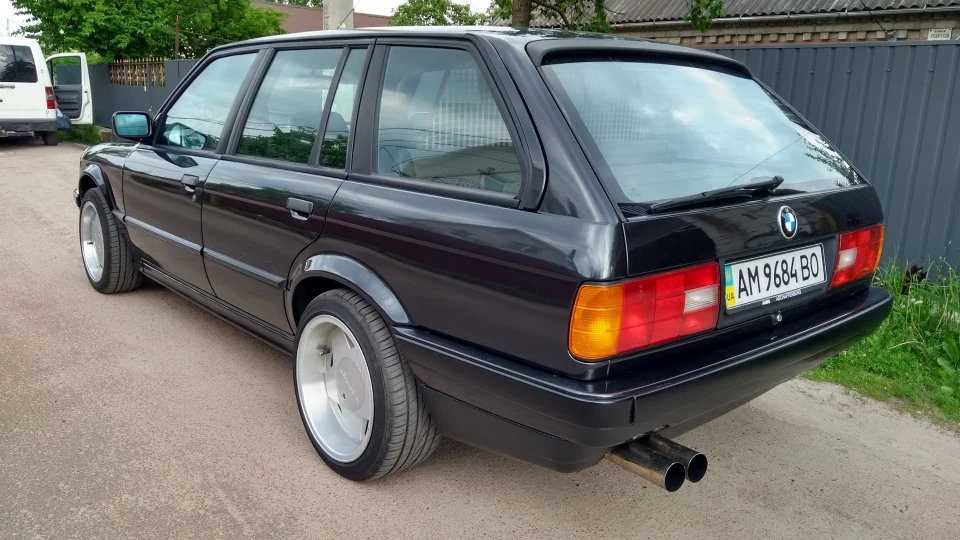 BMW 3 series Touring 325i 4