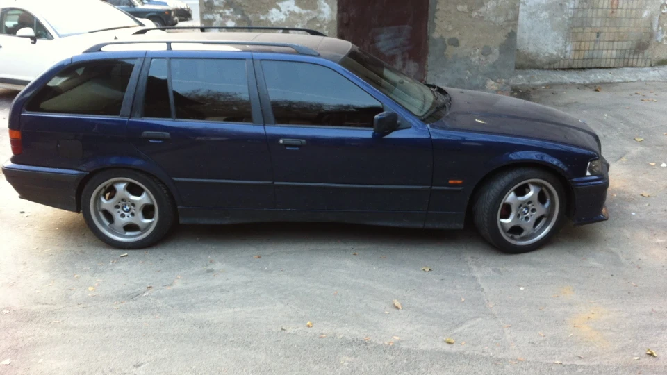 BMW 3 series Touring 328 2