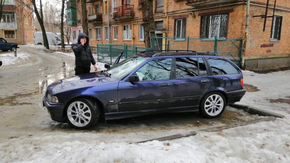 BMW 3 series Touring 328i 4