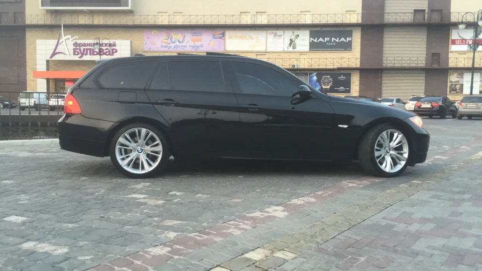 BMW 3 series Touring 330 xi 3
