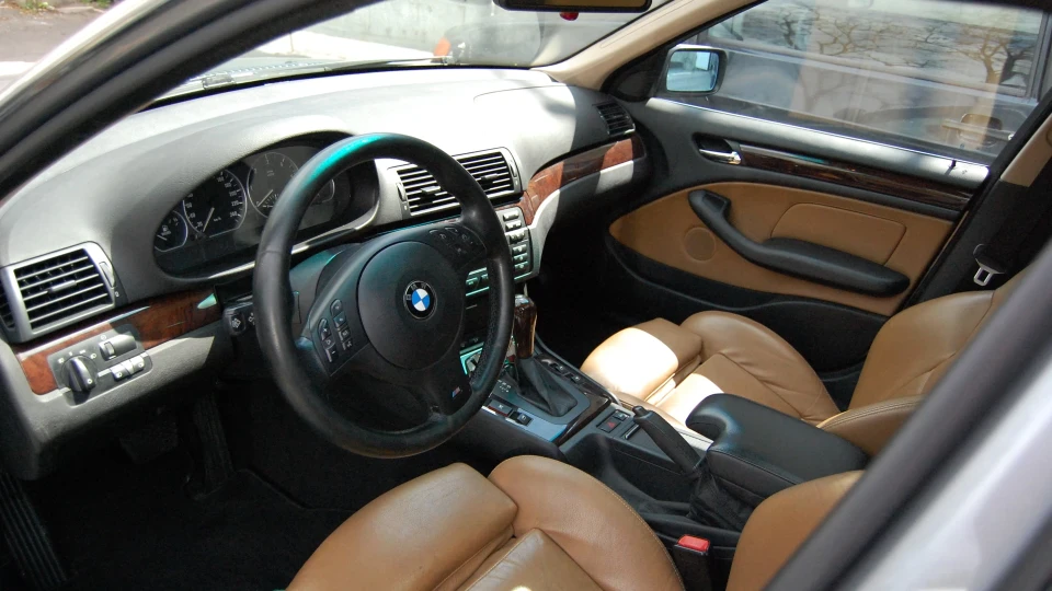 BMW 3 series Touring 330XD 2