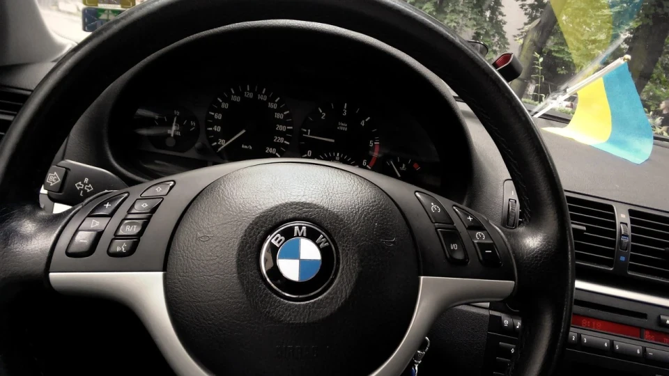 BMW 3 series Touring 330xd 4