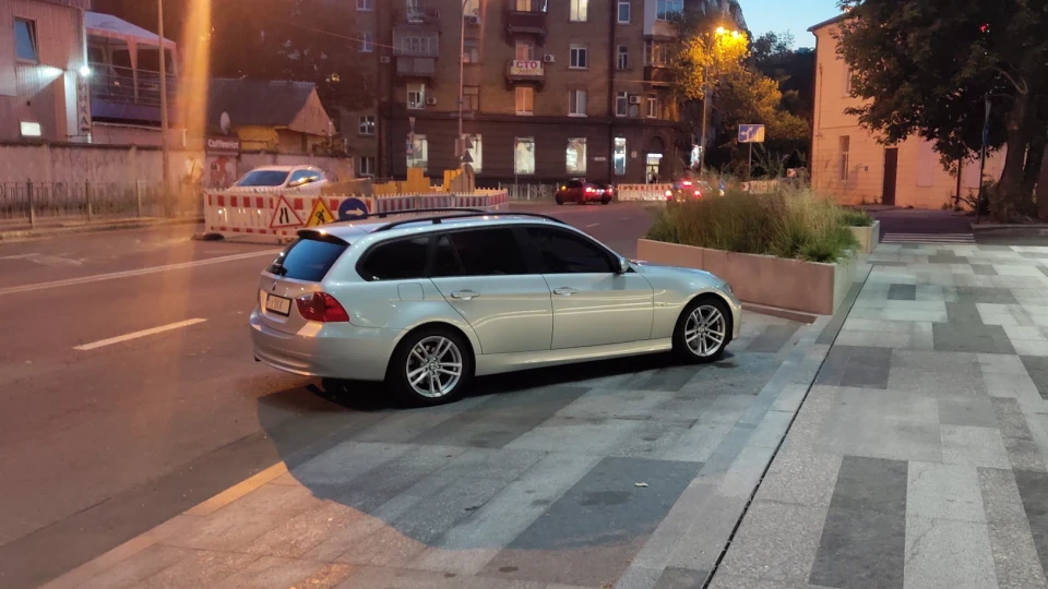 BMW 3 series Touring Акула 3