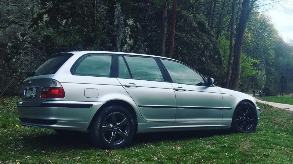 BMW 3 series Touring BeeMber) 2