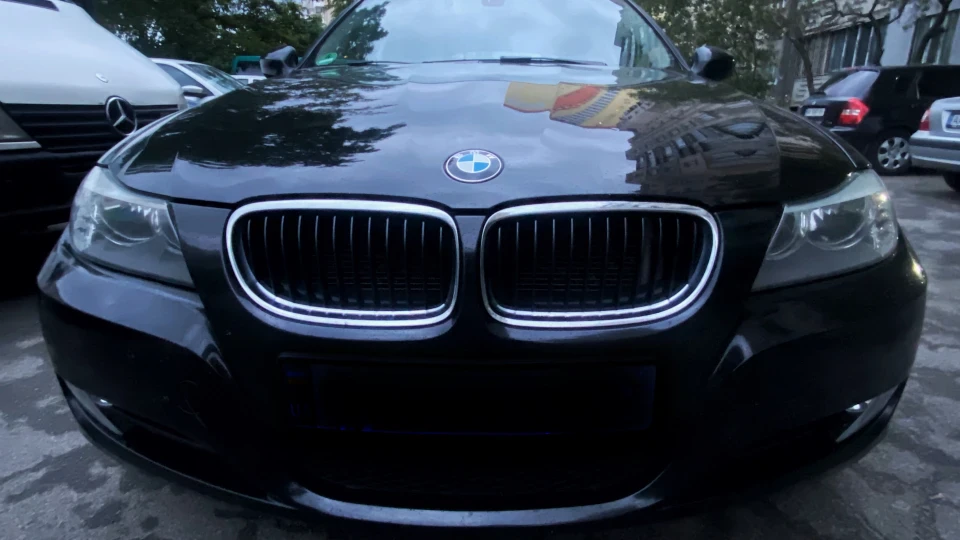 BMW 3 series Touring Black Tour 3