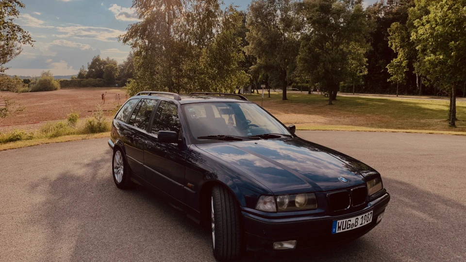 BMW 3 series Touring BMW E36 2
