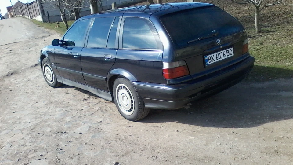 BMW 3 series Touring Caterpillar 5