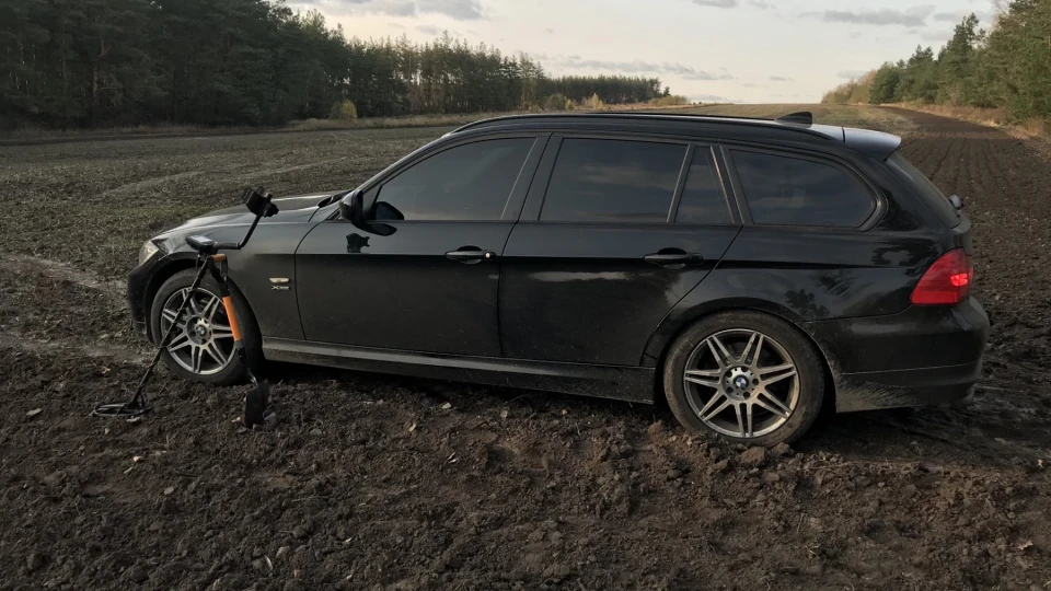 BMW 3 series Touring Чорна сучка 4