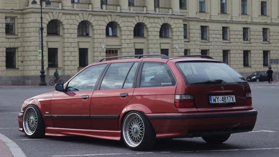 BMW 3 series Touring e36hardcore 5