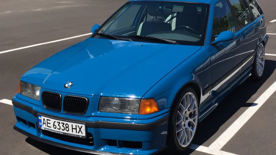 BMW 3 series Touring Ізолента 4