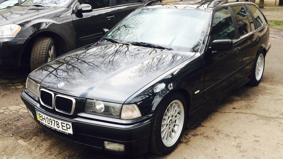 BMW 3 series Touring Картоховоз