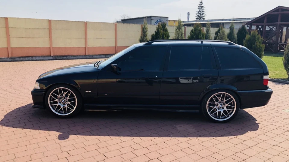 BMW 3 series Touring M-TECHNIK 2
