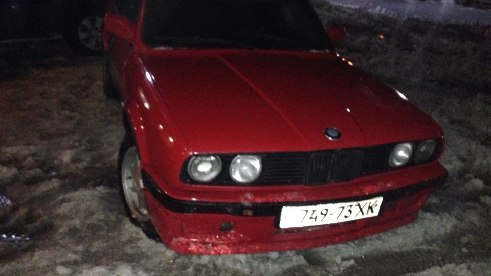 BMW 3 series Touring М50В20 червона сучка 2