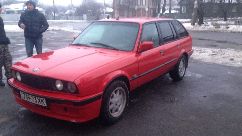 BMW 3 series Touring М50В20 червона сучка 4