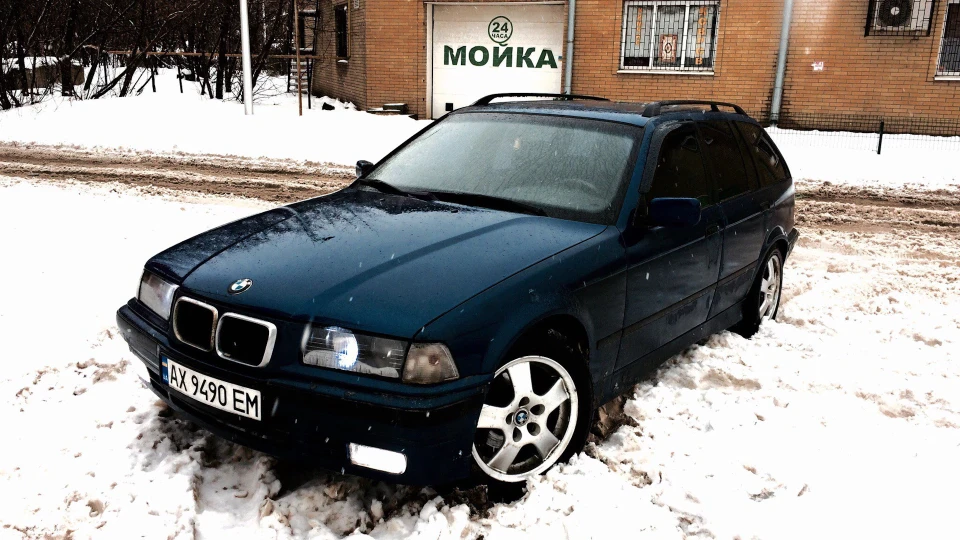 BMW 3 series Touring MATершинниця 4