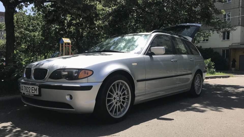 BMW 3 series Touring Жебра е➍➏ 2