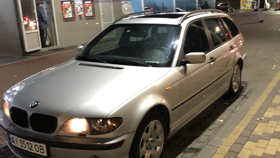 BMW 3 series Touring Сарайчик 3