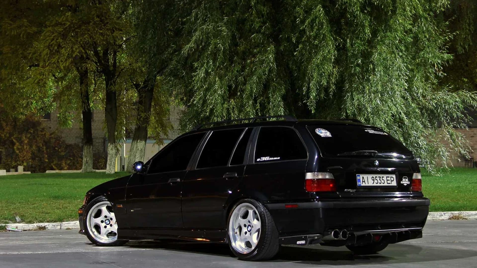 BMW 3 series Touring Сарайвагон 2