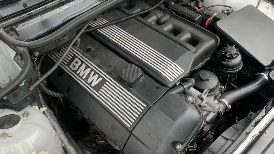 BMW 3 series Touring Сірий 3