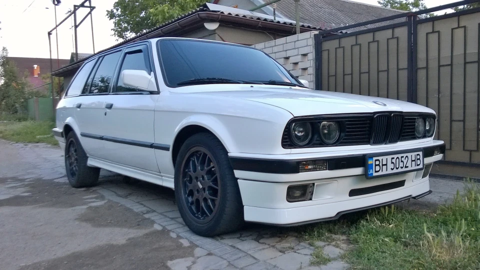 BMW 3 series Touring Yin-Yang 3