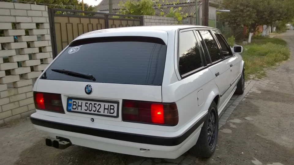 BMW 3 series Touring Yin-Yang 5