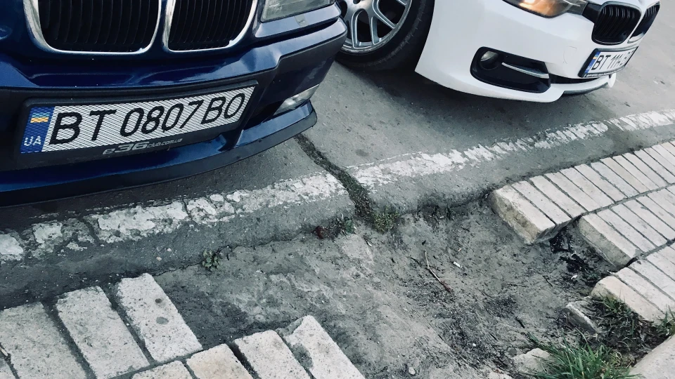 BMW 3 series 2