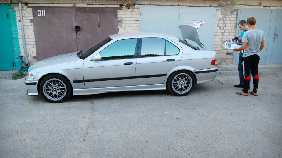 BMW 3 series 5