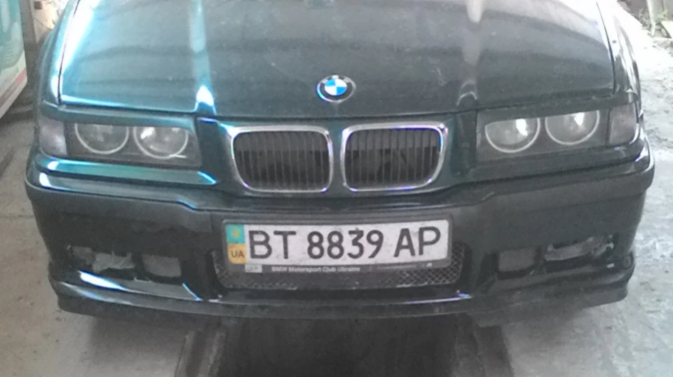 BMW 3 series 2