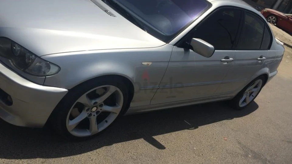 BMW 3 series 2