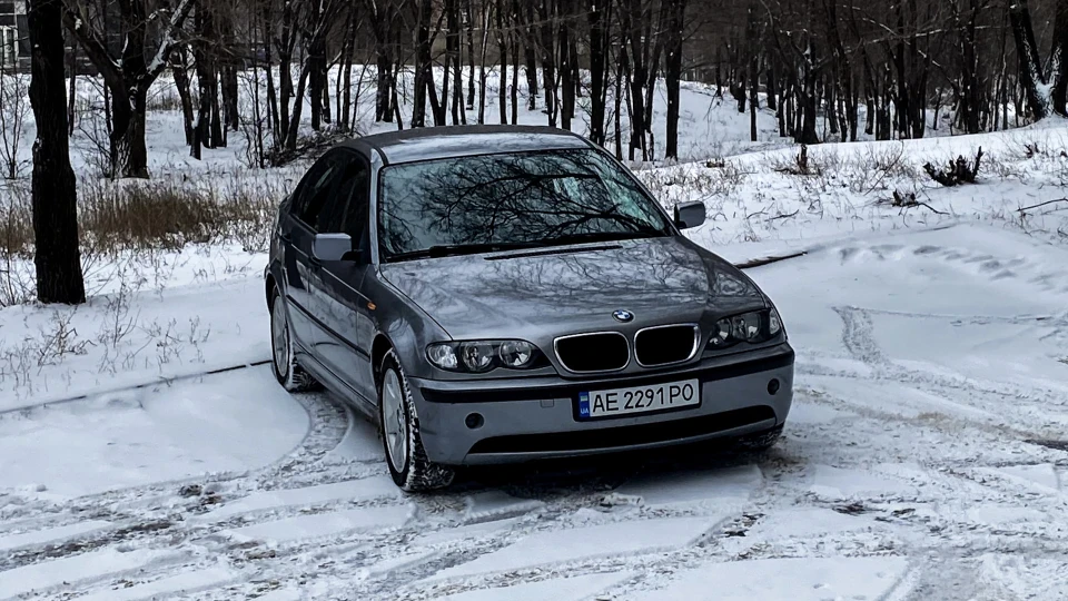 BMW 3 series 2