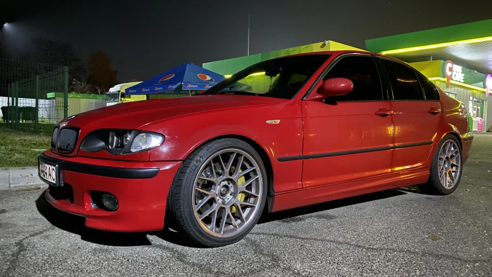 BMW 3 series 2