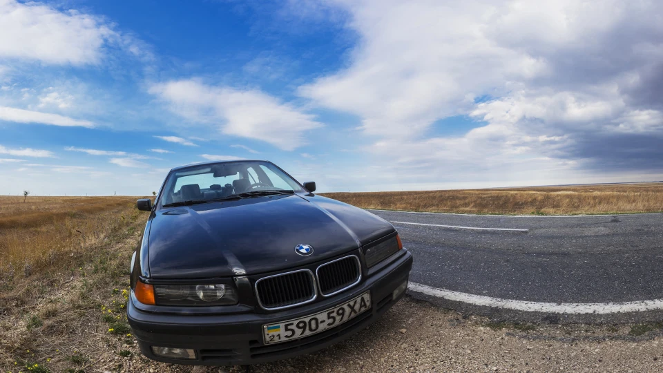 BMW 3 series 2