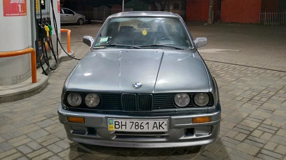 BMW 3 series 2