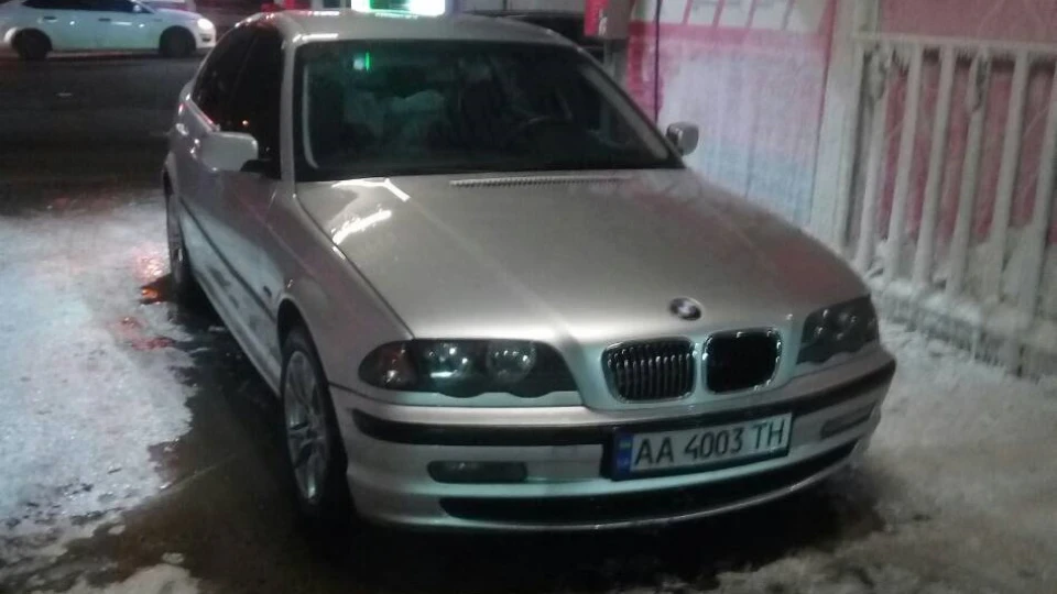 BMW 3 series 2