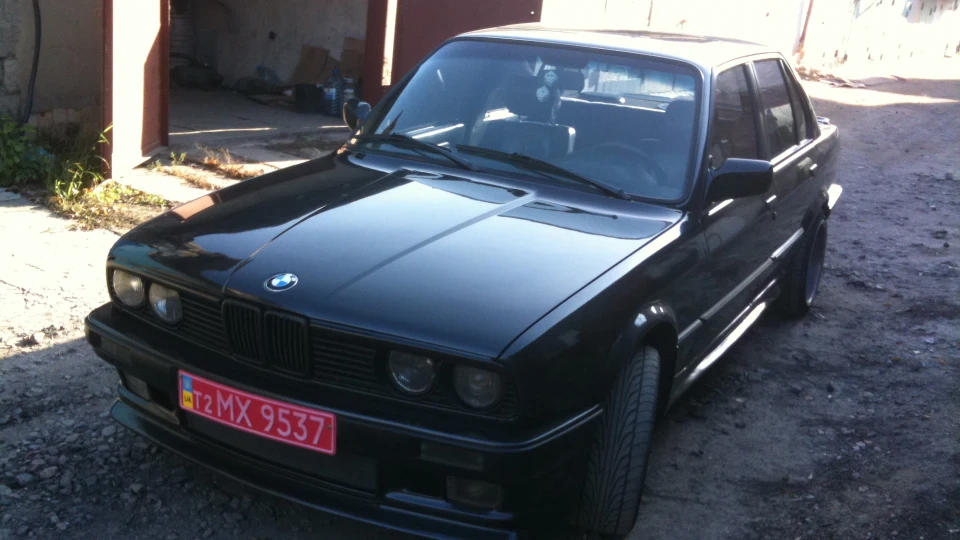 BMW 3 series 2