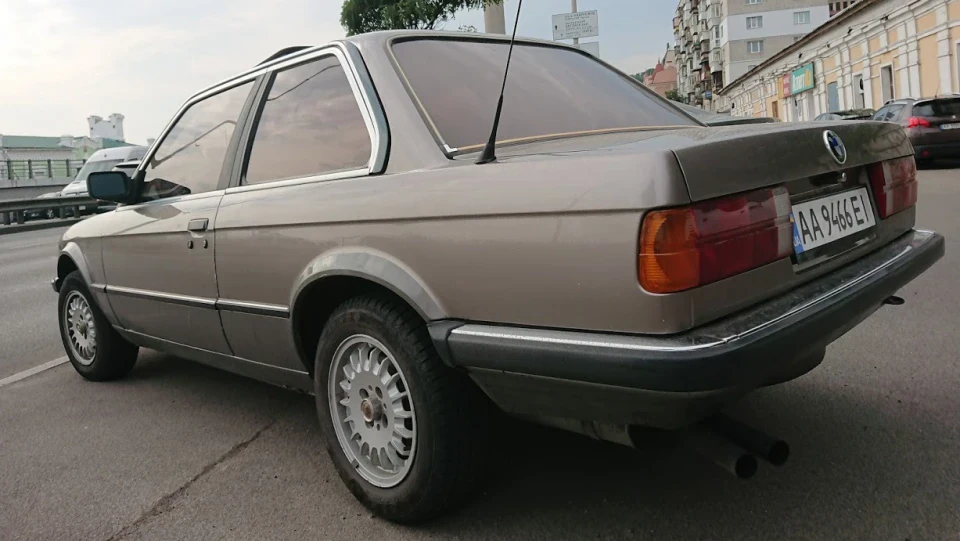 BMW 3 series 5