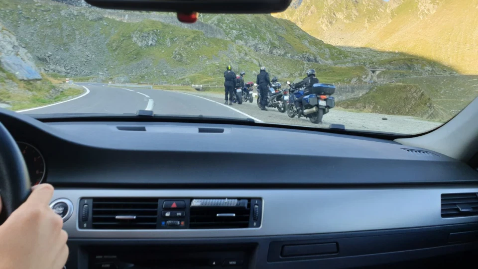 BMW 3 series 2