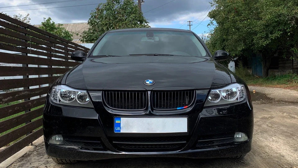 BMW 3 series 2
