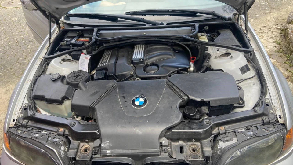BMW 3 series 2