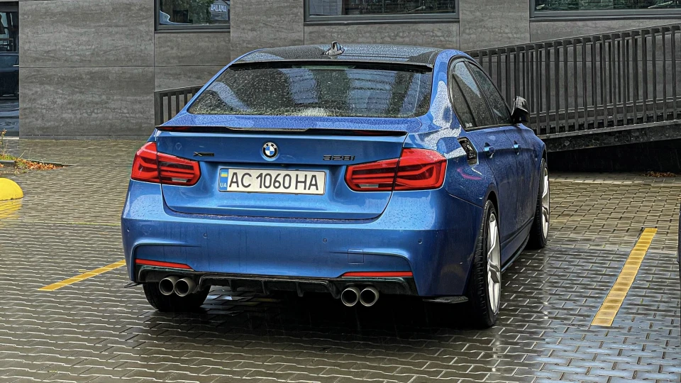 BMW 3 series 4