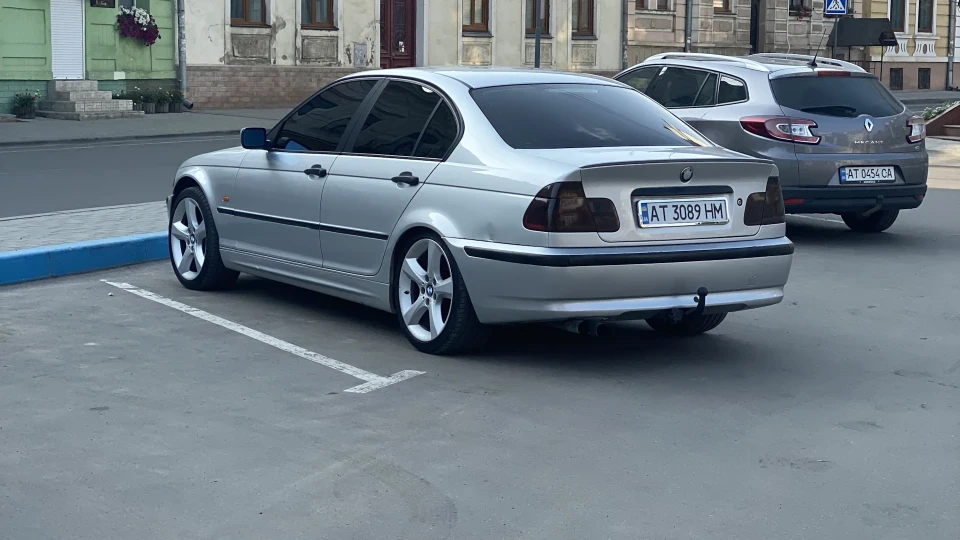 BMW 3 series 3