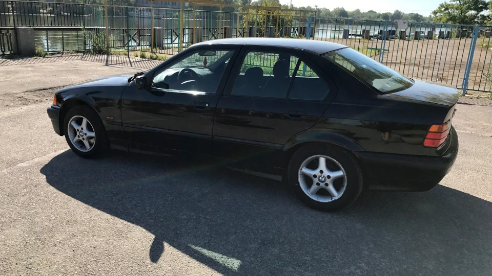 BMW 3 series 3