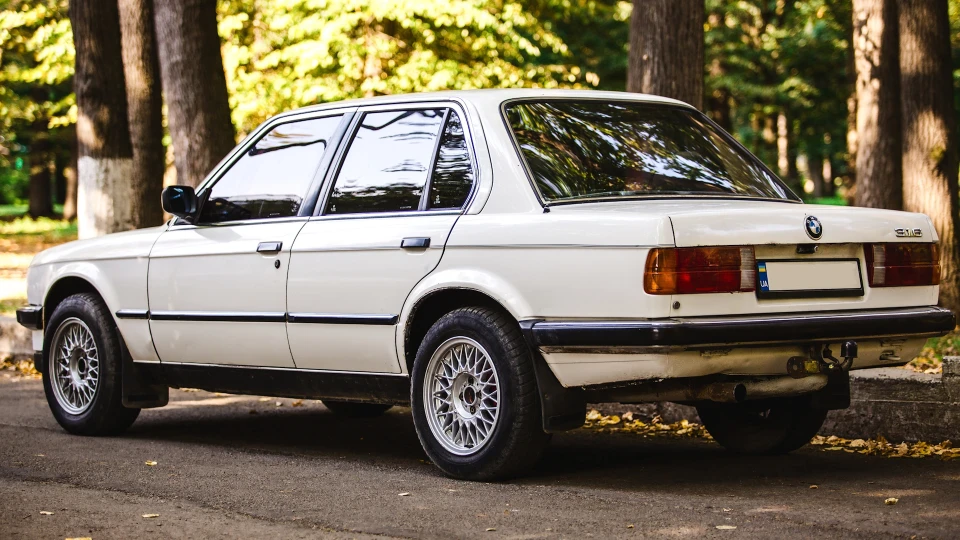 BMW 3 series 4