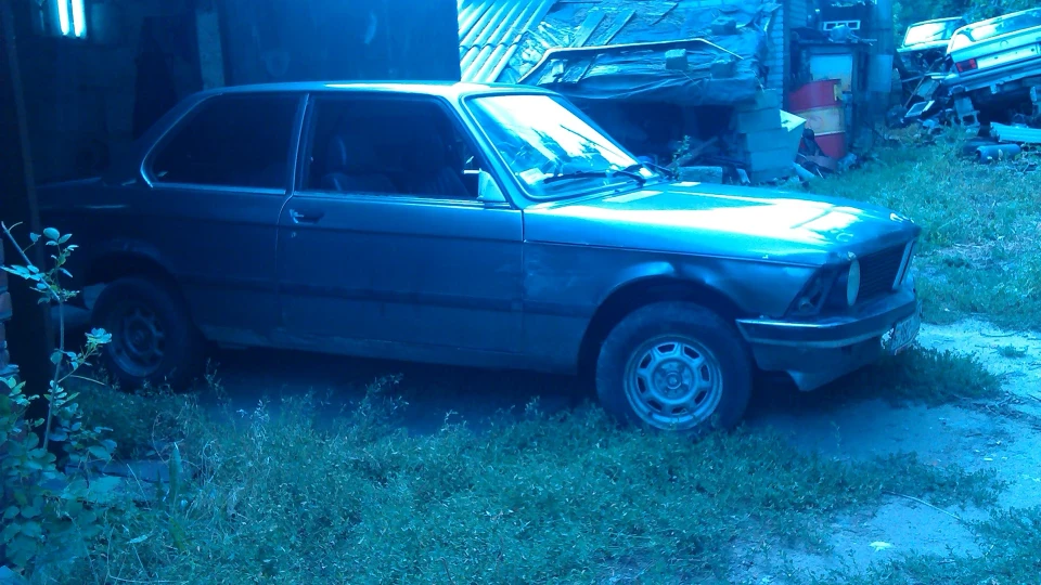 BMW 3 series 2