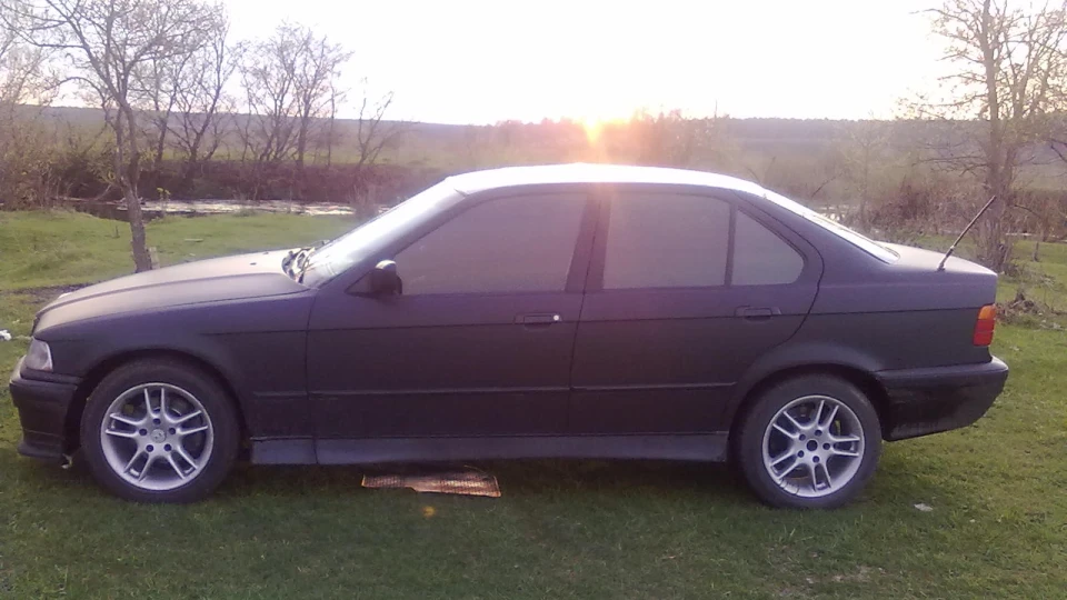 BMW 3 series 2
